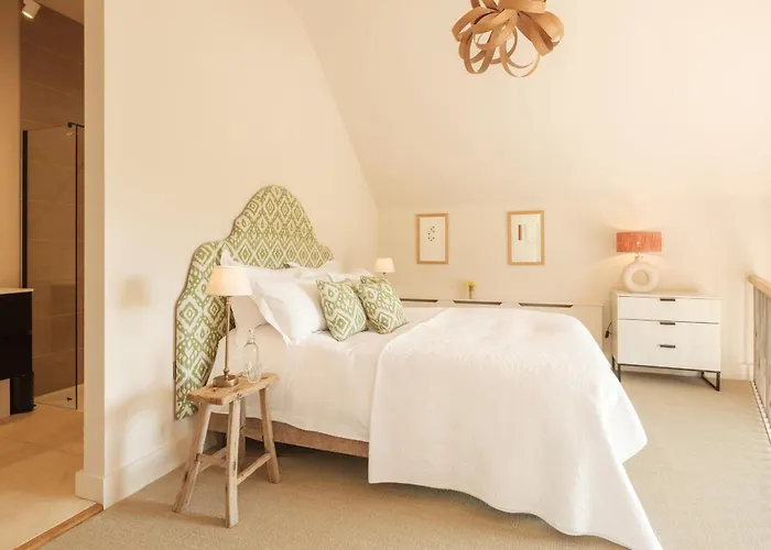 The Old Winery Cottage No1